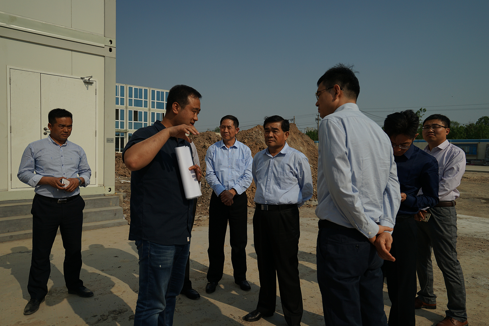 6、農(nóng)高區(qū)管委會(huì)副主任楊同柱到集團(tuán)公司視察指導(dǎo).jpg